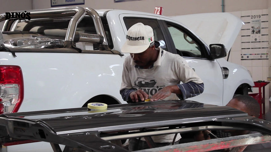 Dinos Auto Body Repairs